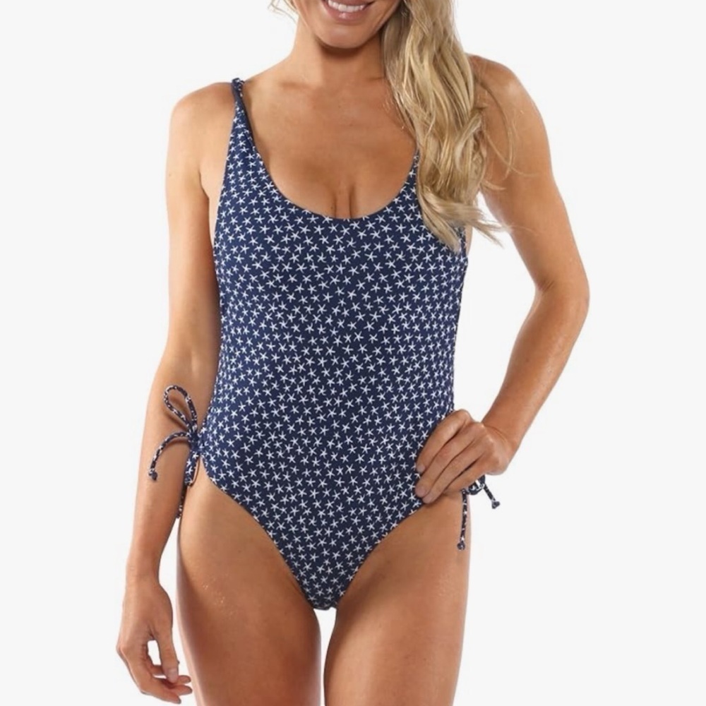 NWT Island Love One Piece Swimsuit size Small Blue Side Clinched Starfish